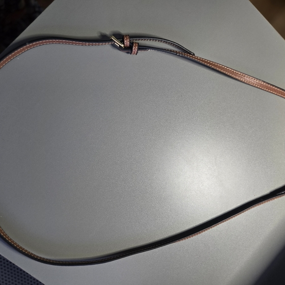 Elegant Burgundy Crossbody Bag - Picture 11 of 15